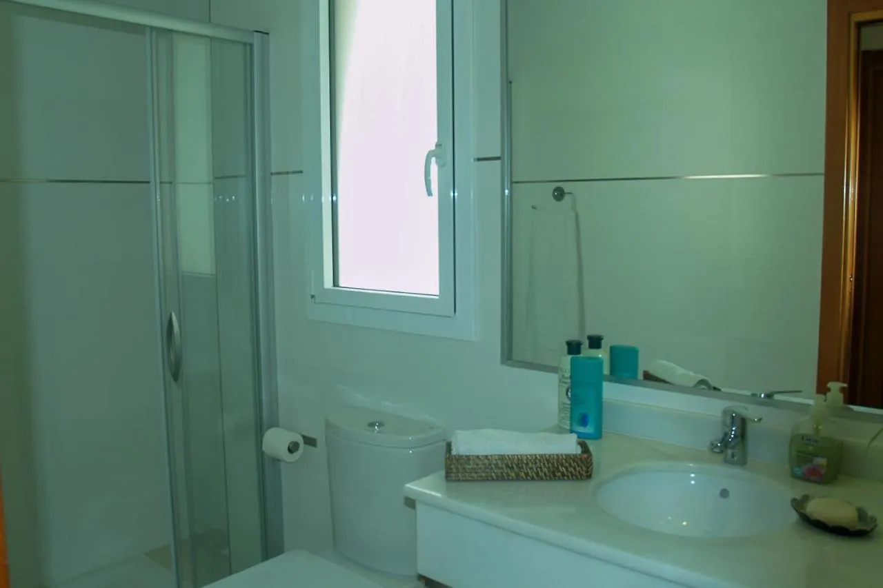 Nerja Paradise Rentals - City Center Apt Plaza Espana スペイン