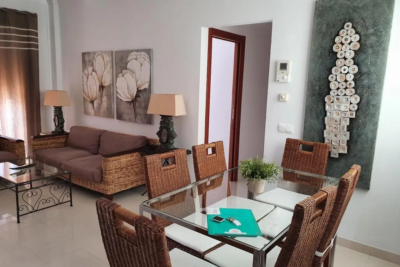 Nerja Paradise Rentals - City Center Apt Plaza Espana